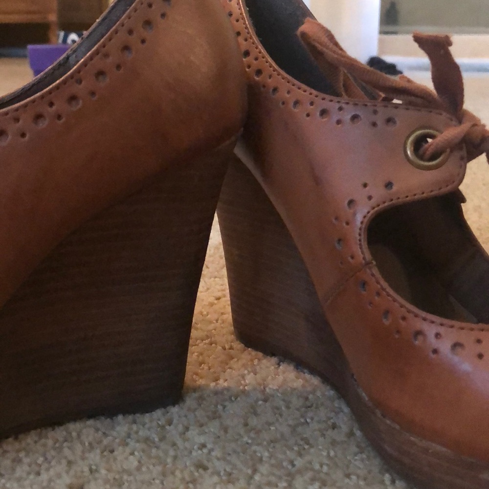 Restricted - Picture 2 of 3